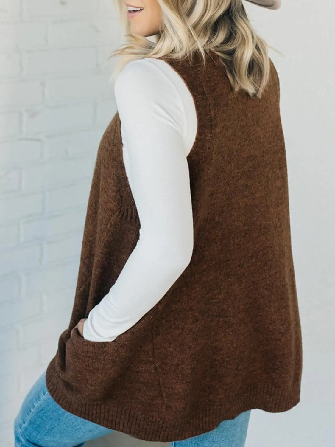 Saodimallsu Womens Sleeveless Sweater Vest V Neck Loose Knit Casual A Line Flattering Tunic Top with Pockets