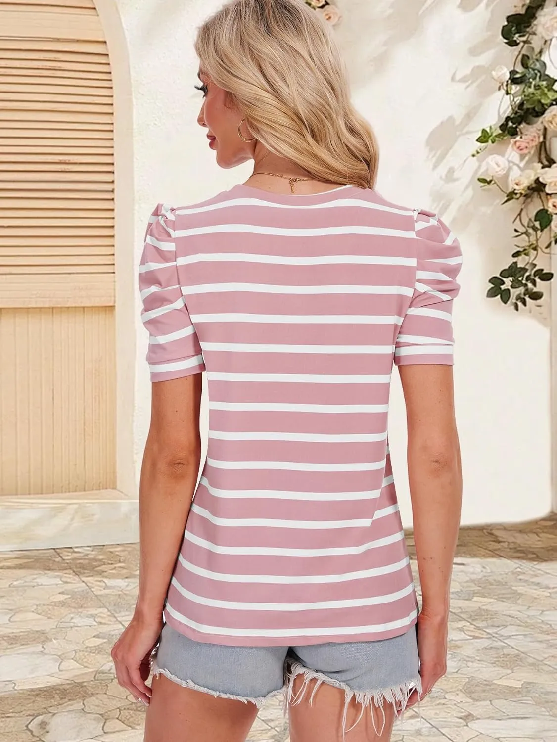 Womens Tops Crew Neck Striped Short Sleeve Casual Loose Tees Comfort Colors Tshirt 2025 Summer Outfits