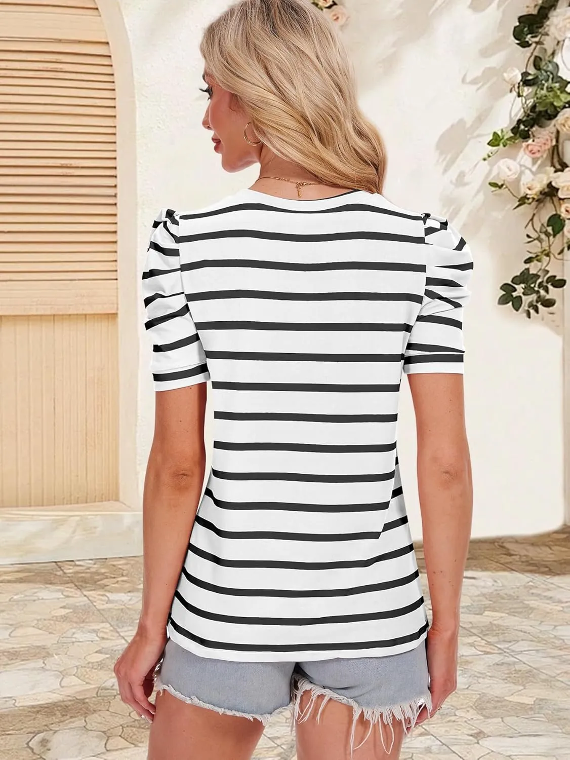 Womens Tops Crew Neck Striped Short Sleeve Casual Loose Tees Comfort Colors Tshirt 2025 Summer Outfits